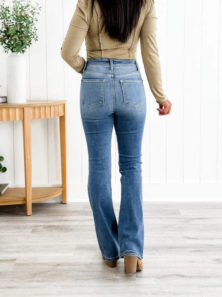 Curvelle™ – High-Stretch Tummy Control Bootcut Jeans + 50% OFF