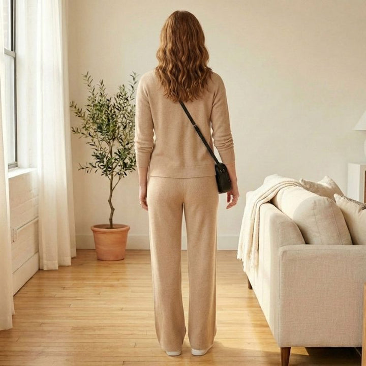Flarell™ – Ribbed Stripe Crewneck &amp; Wide-Leg Pants Women&
