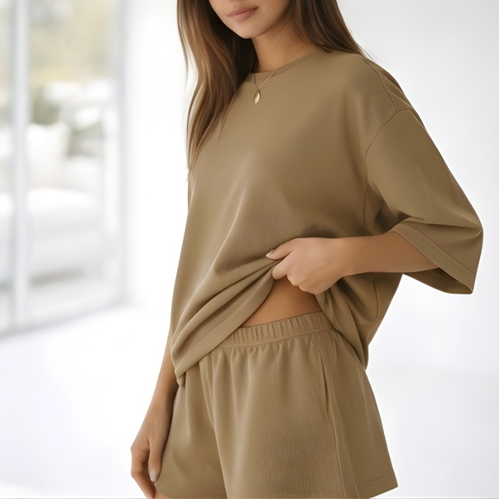 Veluna™ – Soft Oversized 3/4 Sleeve Top &amp; Elastic Waist Shorts Lounge Set + 50% OFF