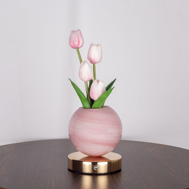 Petalune™ – Glass Globe Tulip Bouquet Night Light with Soft Warm Glow + 50% OFF